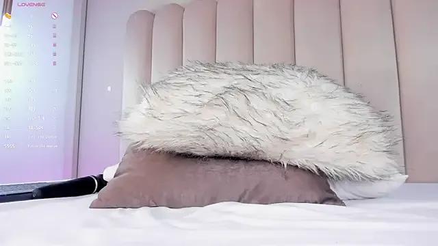 CharlotteDupontt's avatar