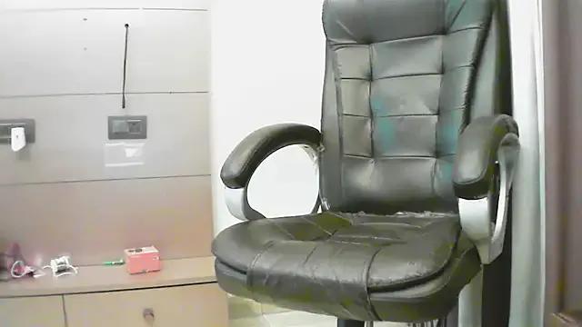 collage_hoty on StripChat 