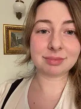 curvyflawless's avatar