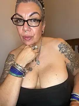 dieseldame1313's avatar