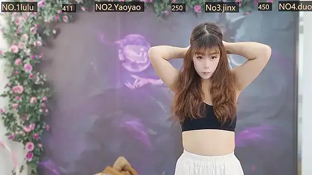 DogdogSM on StripChat 