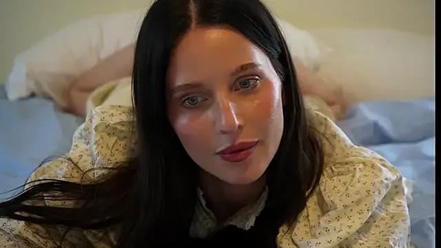 ellaa91 on StripChat 