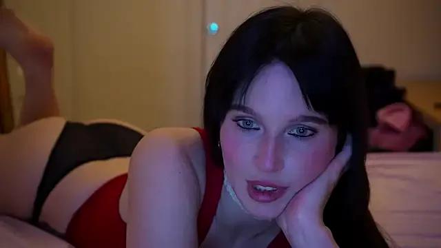 ellaa91 on StripChat 