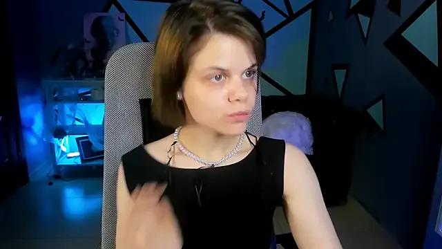 EllieMurler on StripChat 