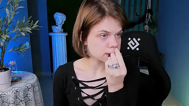 EllieMurler on StripChat 