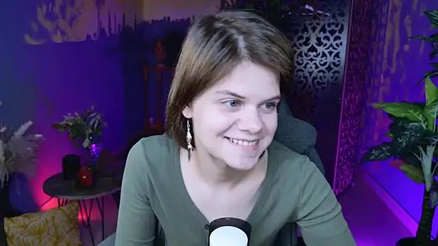 EllieMurler on StripChat 