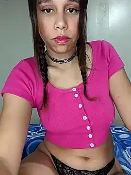 emma-19- on StripChat