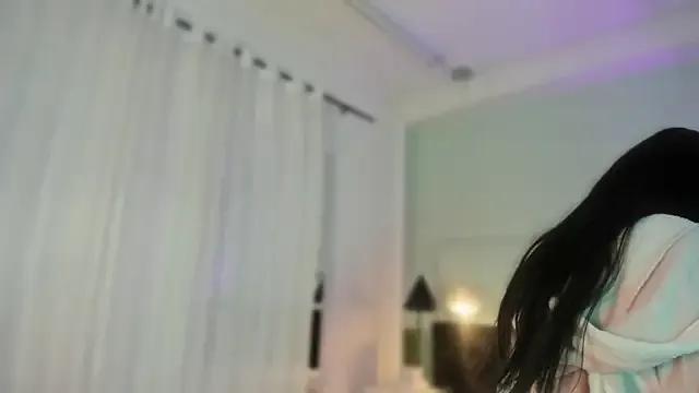 EvaaStevens on StripChat 