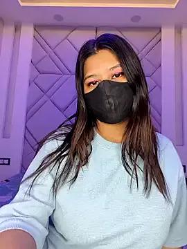 GFndBF — Write the last tipper name on boobs