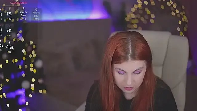 GingerPinky on StripChat 