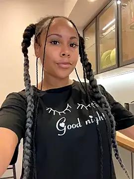 HaileyDiana's avatar