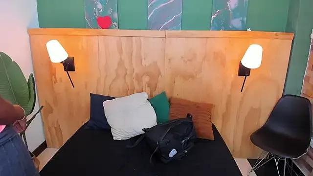 halleylorens on StripChat 