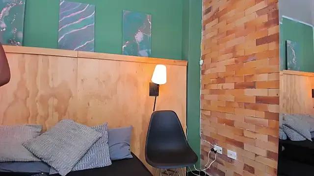 halleylorens on StripChat 