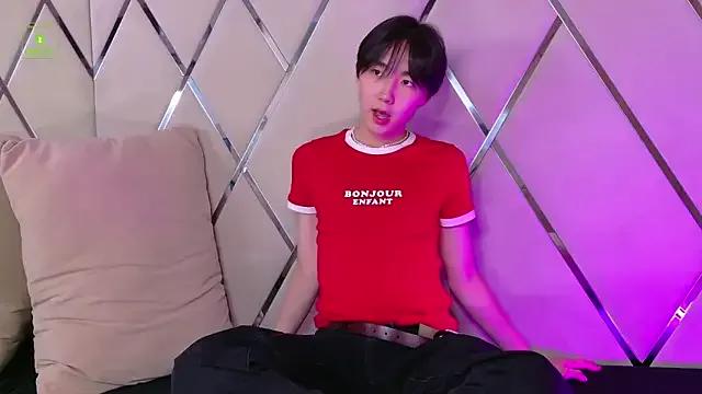 HeejinWang on StripChat 