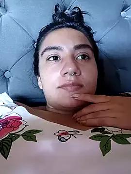 Hellen_Alex on StripChat 