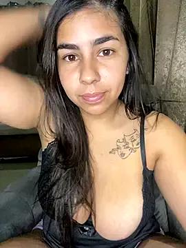 iarinhalatina on StripChat 