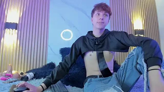 IM_DAREN on StripChat