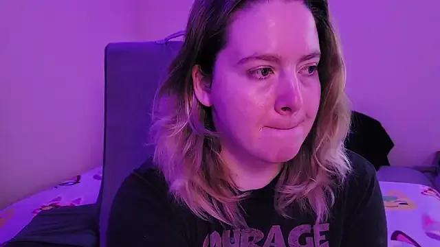 InternetFairy_XO on StripChat