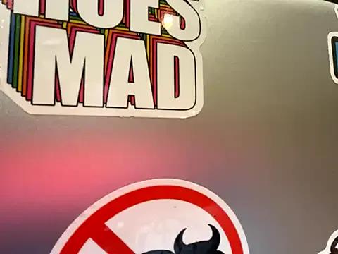 JizzyJazzunleashed on StripChat