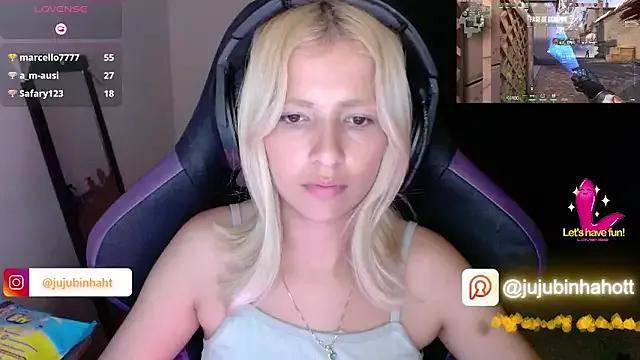 jujubinhahot on StripChat 