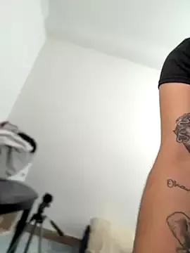 kaoticblue_ on StripChat