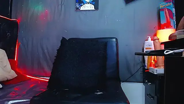 Katty_dirty31 on StripChat 