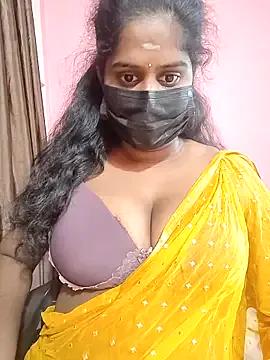 Keerthee_ on StripChat 