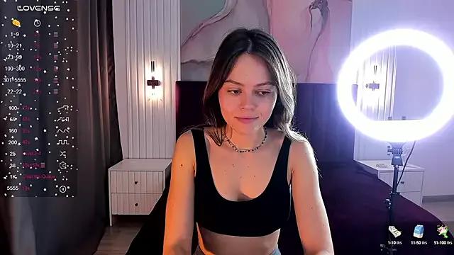 Kelly_Cuutie on StripChat 