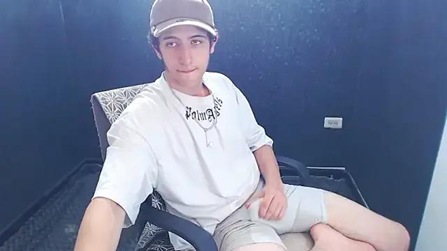 Kerverr_ — SHOW HARD DICK