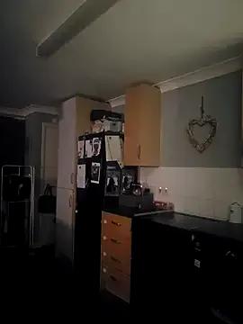 KissMeKylie on StripChat