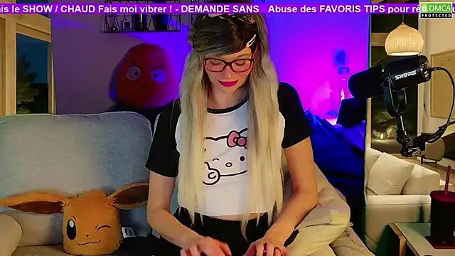 Kittychatte on StripChat 