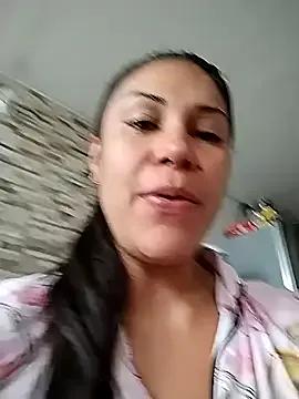 KittyHoleshot87 on StripChat 