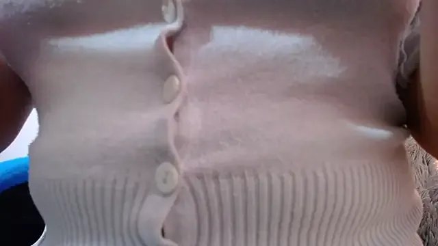 klylls_squirt_ on StripChat 