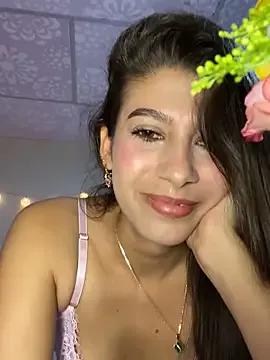 Lenapink19 on StripChat