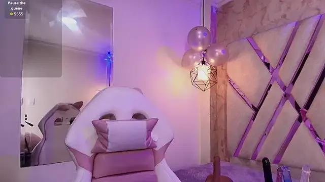 Lilith_curvy on StripChat 