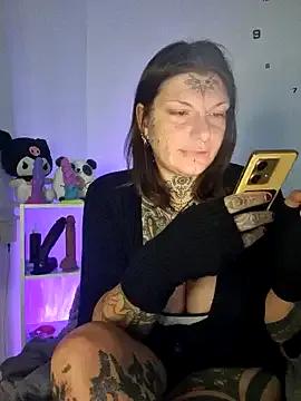 lizzardqueeen's avatar