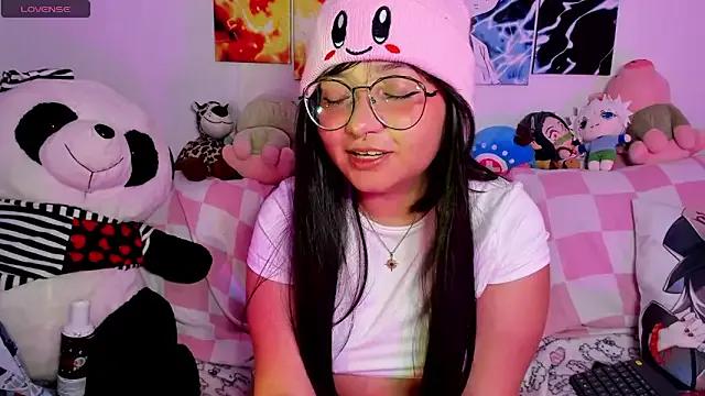 Lolii_Zoe on StripChat 