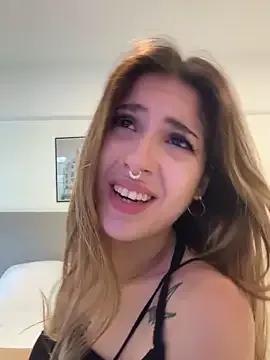 Lolykush on StripChat 