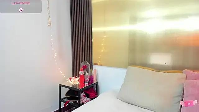 LunaaMorena — garganta profunda