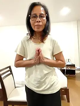 Mama_Eva_1 on StripChat 