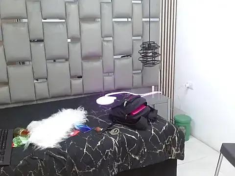 Memi_xxx on StripChat 