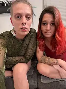 MenaDreadfull — Pussy fingern + 4LT