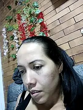 MiaForever1 on StripChat