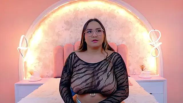 MiaLaurents — Send Kiss