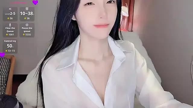 Mimi_666 on StripChat 