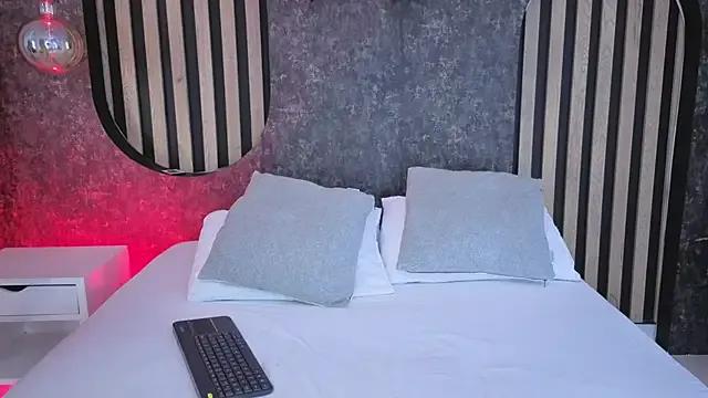 miss10_antonella on StripChat 