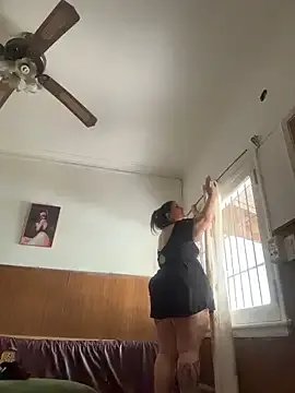 Mizztikaa on StripChat 