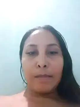 mommy-hot-valeria on StripChat 