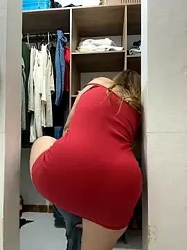 moniquerainx's avatar