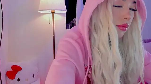 NinaVall on StripChat 